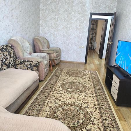אקטאו Apartment In 7 Mikrorayon מראה חיצוני תמונה